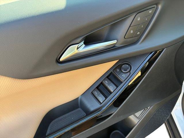 new 2026 Chevrolet Equinox car, priced at $38,430