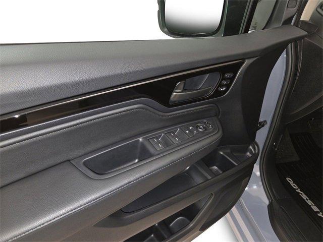 used 2025 Honda Odyssey car, priced at $43,990