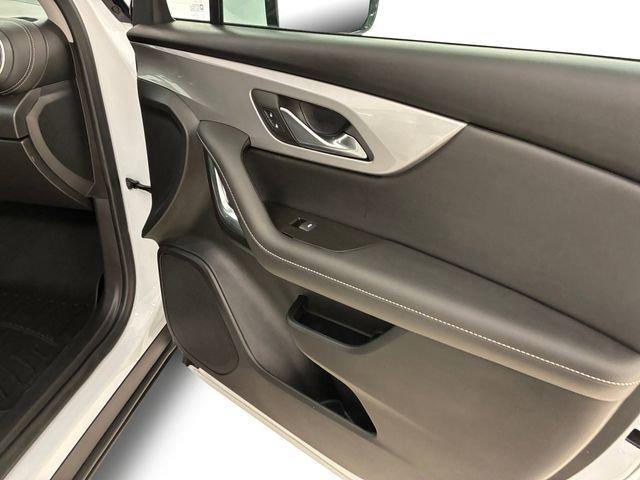 used 2025 Chevrolet Blazer car, priced at $31,555