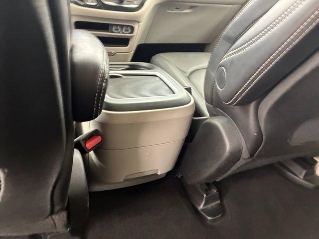 used 2024 Chrysler Pacifica Hybrid car, priced at $29,929