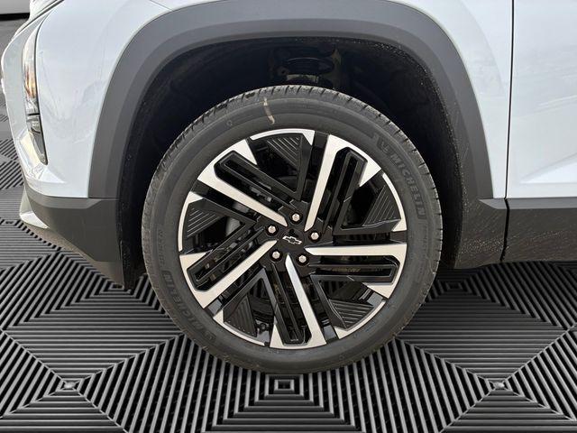 new 2026 Chevrolet Equinox car, priced at $42,779