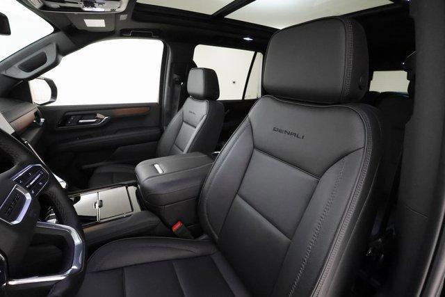 used 2025 GMC Yukon car, priced at $81,389