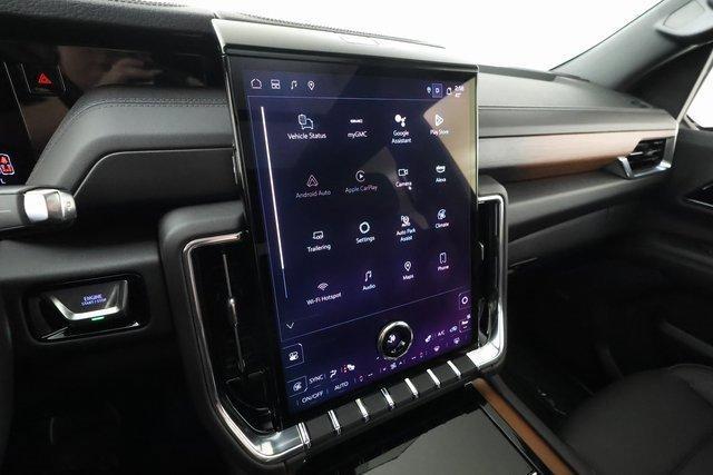 used 2025 GMC Yukon car, priced at $81,389