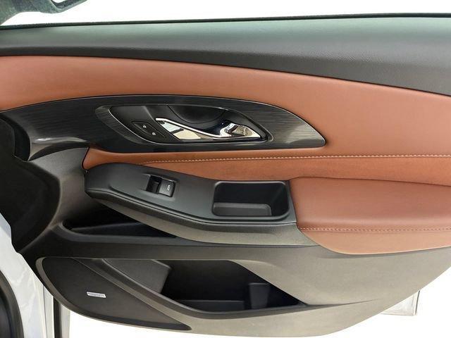 used 2021 Chevrolet Traverse car, priced at $34,901