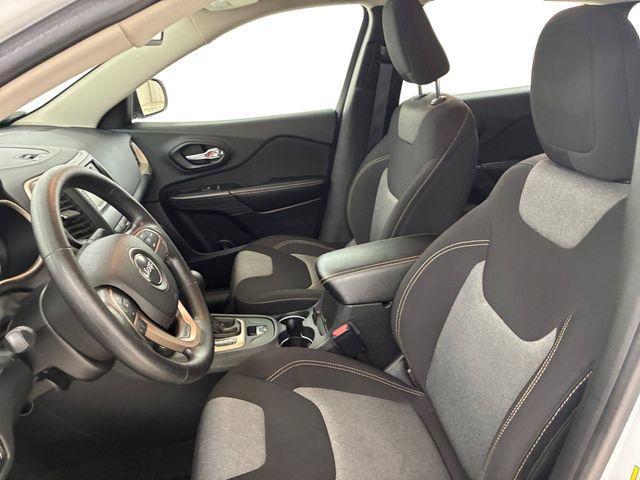 used 2016 Jeep Cherokee car, priced at $15,515
