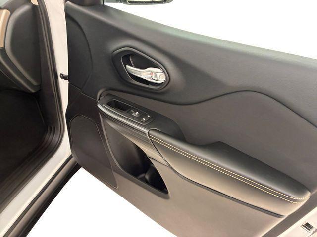 used 2016 Jeep Cherokee car, priced at $15,515