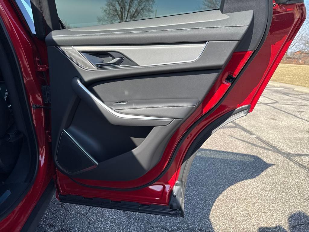 new 2026 Jaguar F-PACE car, priced at $75,908