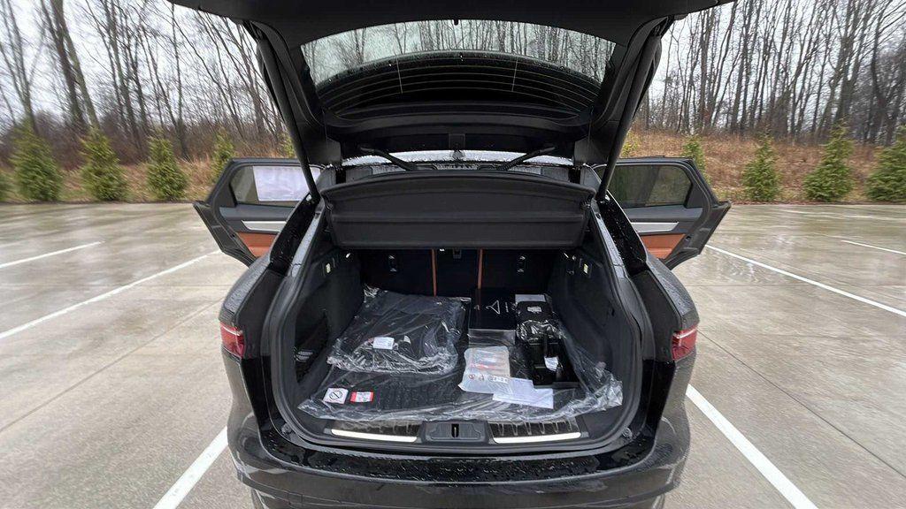new 2025 Jaguar F-PACE car, priced at $59,733