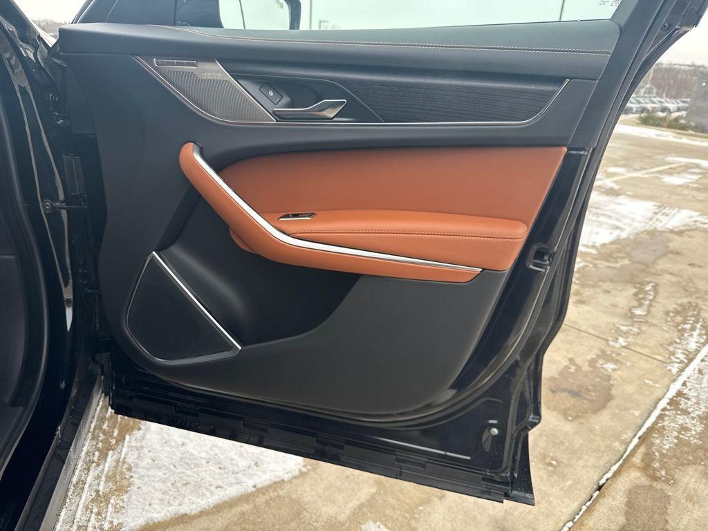 new 2026 Jaguar F-PACE car, priced at $69,678