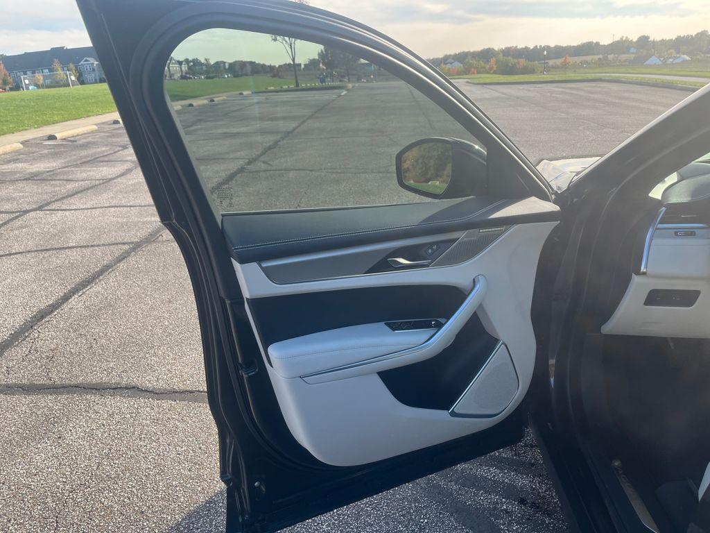 new 2025 Jaguar F-PACE car, priced at $59,553