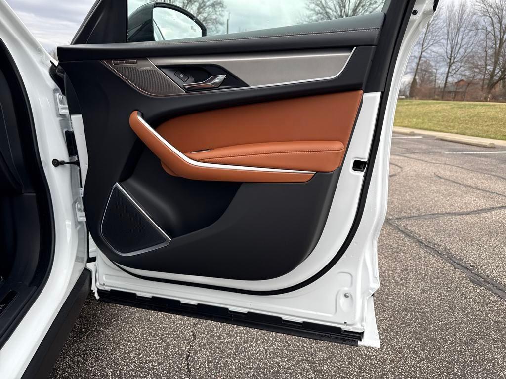 new 2026 Jaguar F-PACE car, priced at $63,888