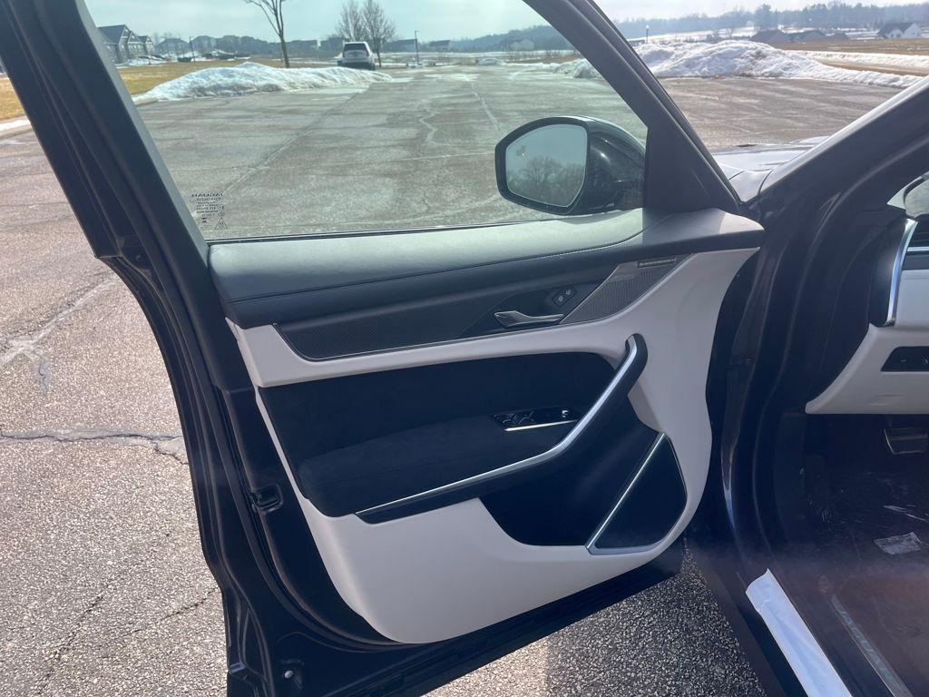 new 2026 Jaguar F-PACE car, priced at $105,058