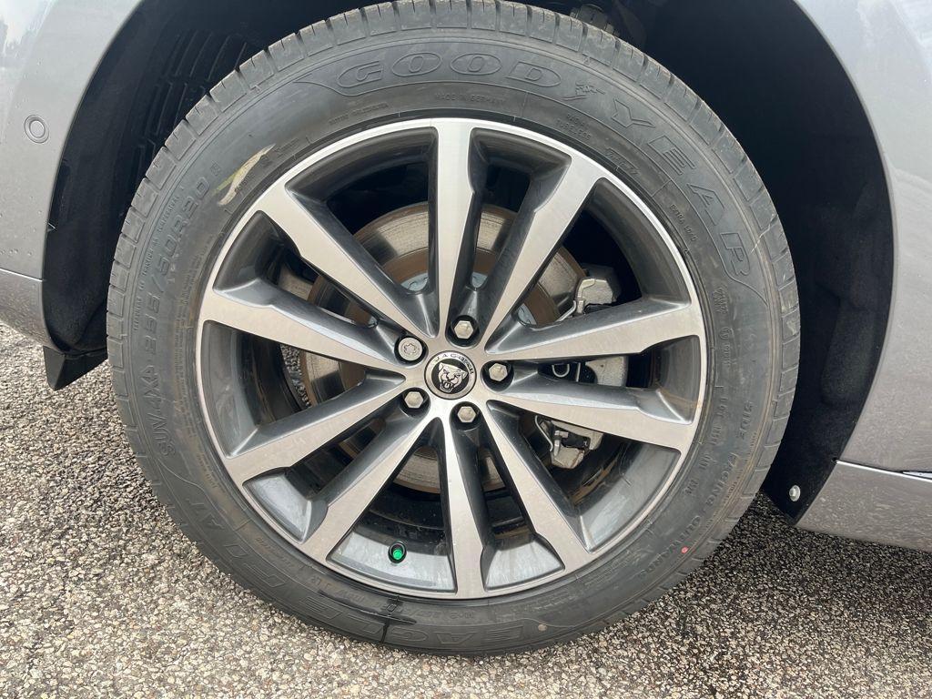 new 2026 Jaguar F-PACE car, priced at $62,658