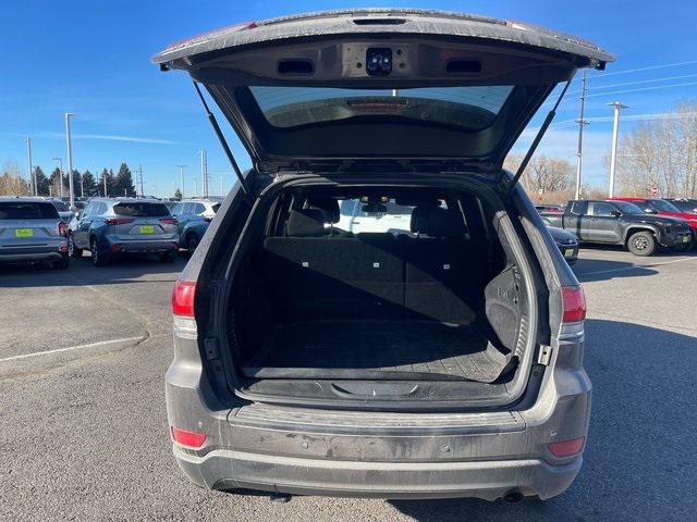 used 2020 Jeep Grand Cherokee car, priced at $18,990