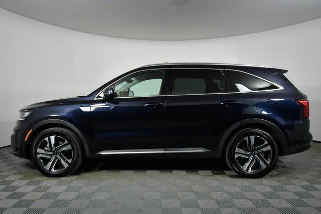 used 2024 Kia Sorento Hybrid car, priced at $31,491