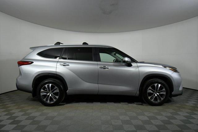 used 2023 Toyota Highlander car, priced at $36,990