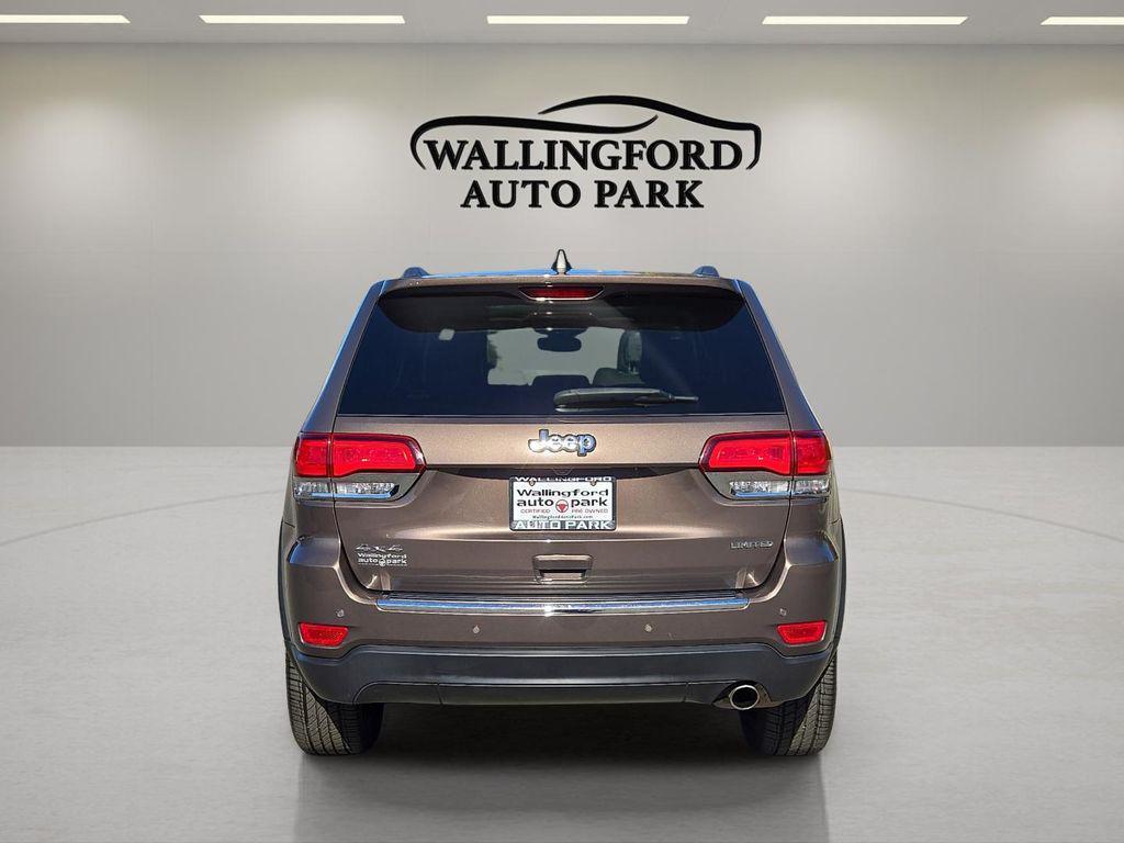 used 2021 Jeep Grand Cherokee car, priced at $19,500