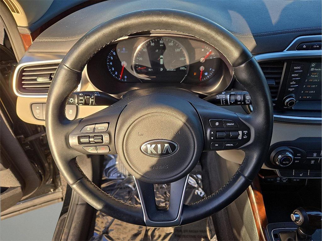 used 2017 Kia Sorento car, priced at $13,977