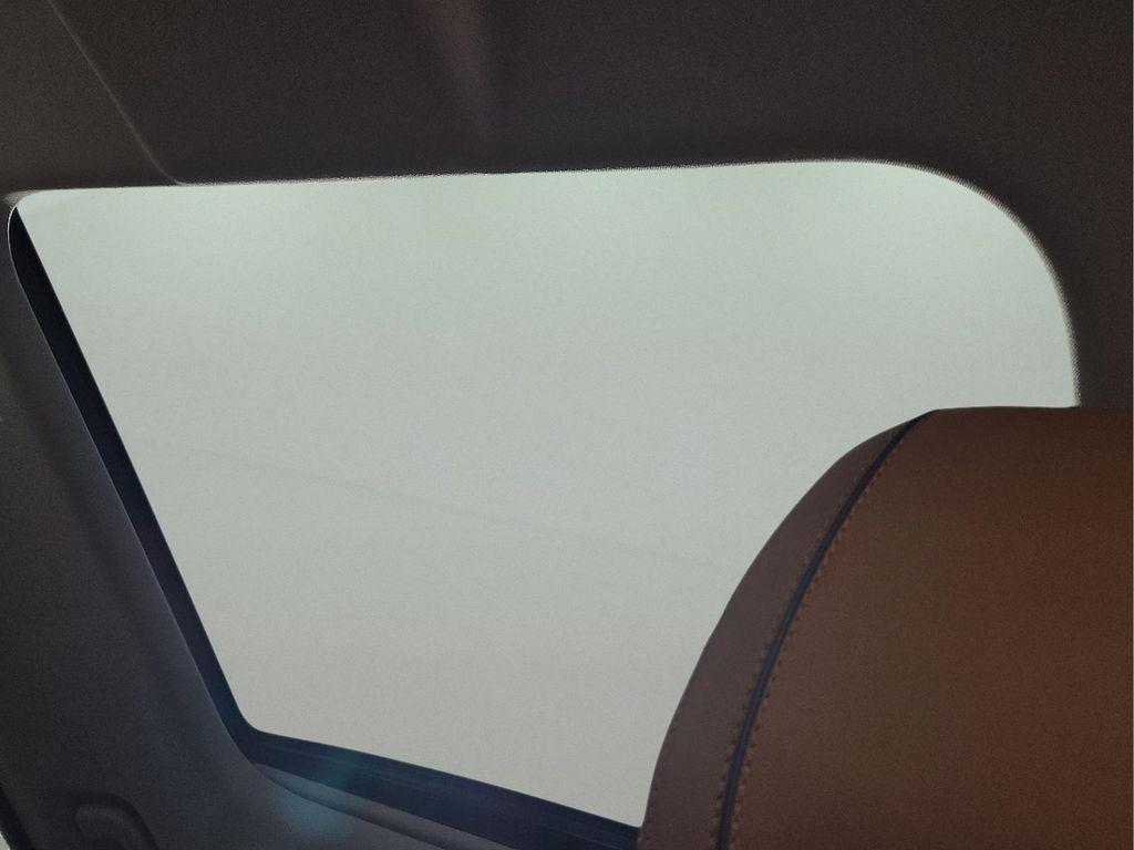 used 2019 Land Rover Discovery car, priced at $22,977