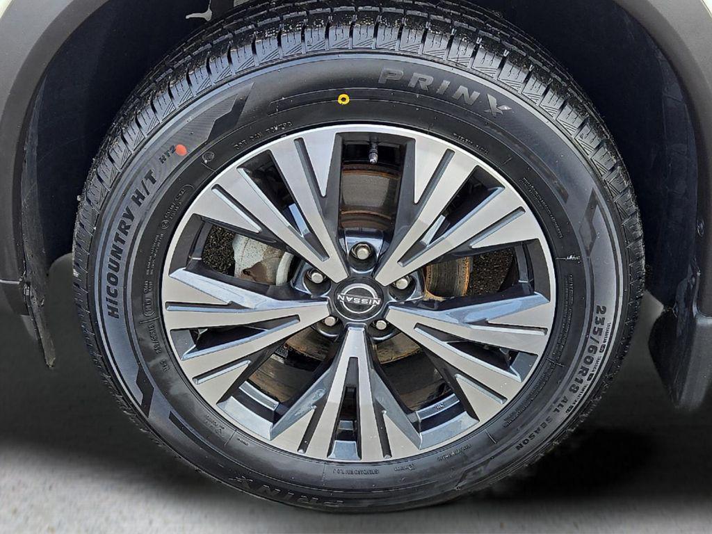 used 2023 Nissan Rogue car, priced at $22,477