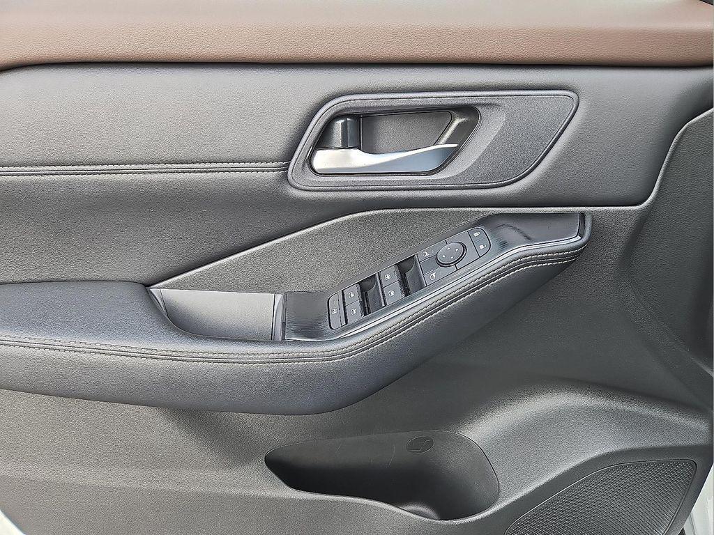 used 2023 Nissan Rogue car, priced at $22,477