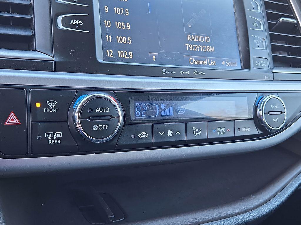 used 2018 Toyota Highlander car, priced at $18,977