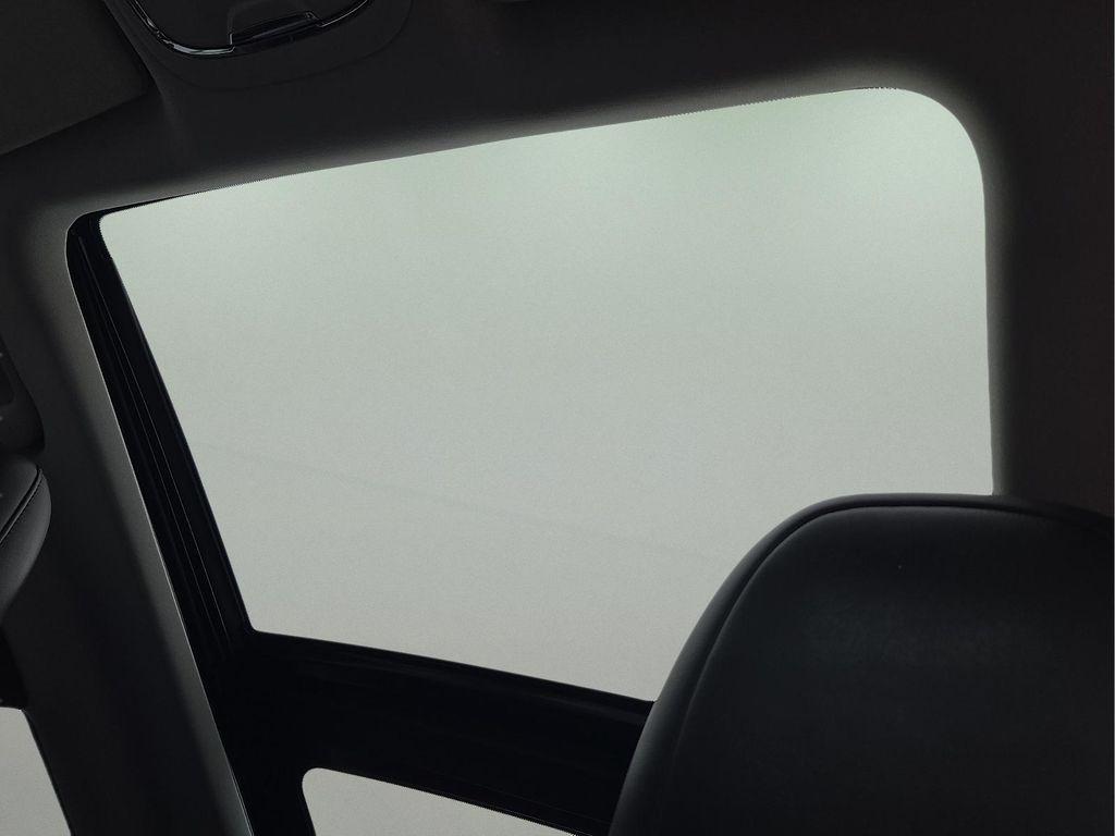 used 2019 Jeep Cherokee car, priced at $15,977