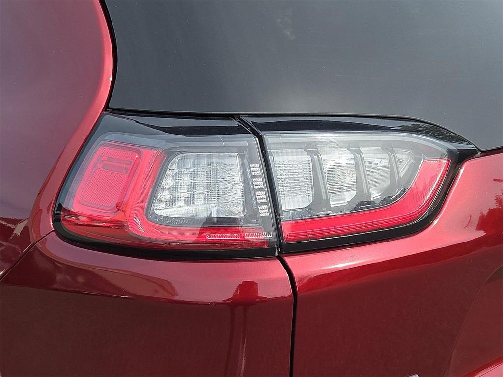 used 2020 Jeep Cherokee car, priced at $16,977