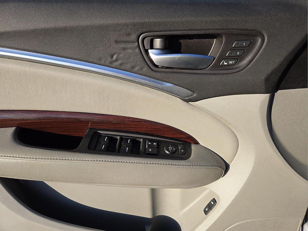 used 2014 Acura MDX car, priced at $12,977