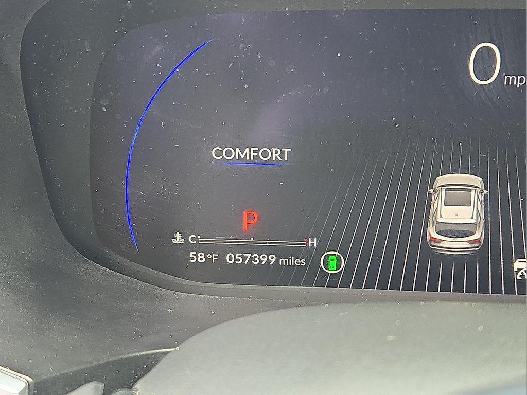 used 2023 Acura MDX car, priced at $33,977