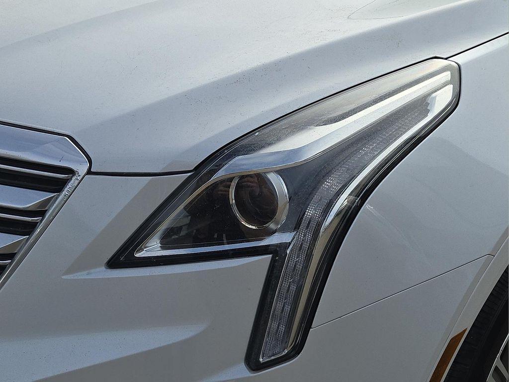 used 2018 Cadillac XT5 car, priced at $19,400