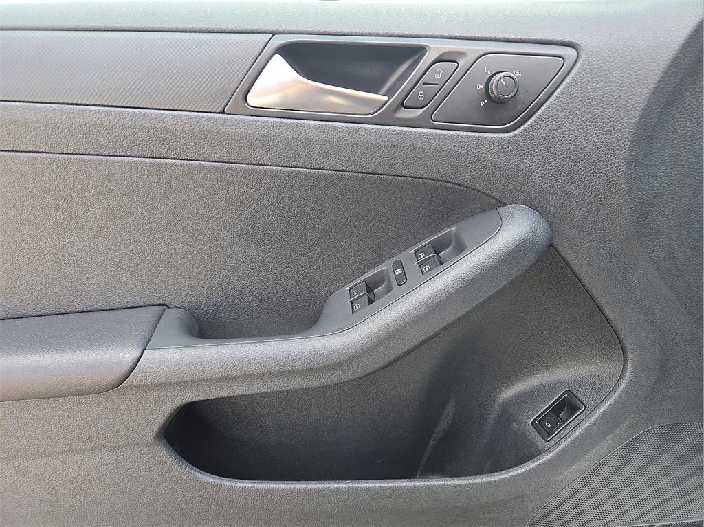 used 2016 Volkswagen Jetta car, priced at $9,977