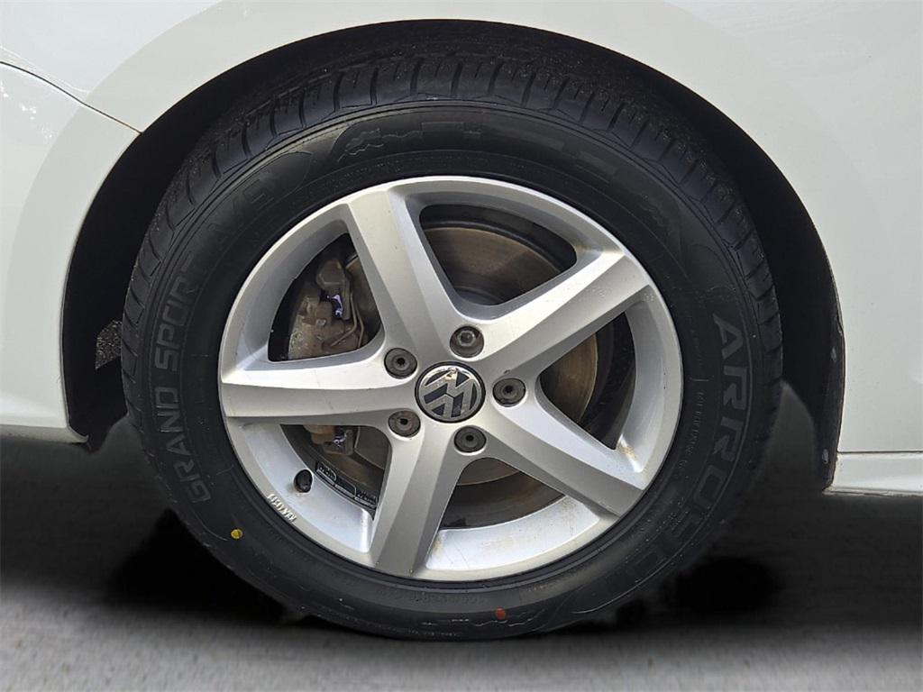 used 2016 Volkswagen Jetta car, priced at $9,977