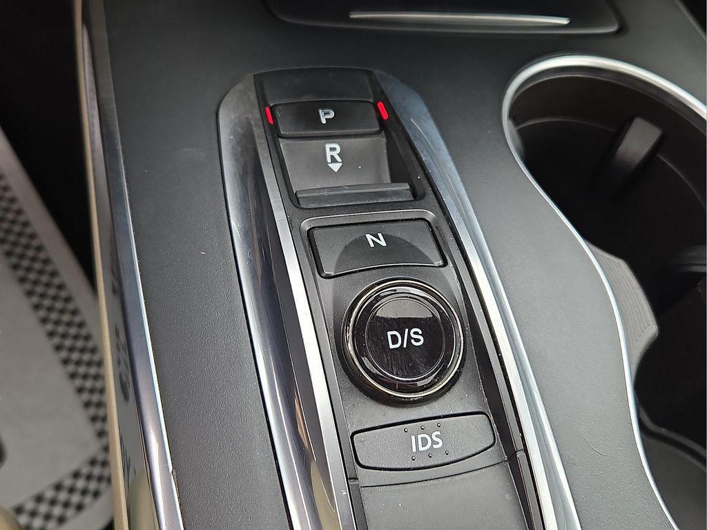 used 2016 Acura MDX car, priced at $15,577