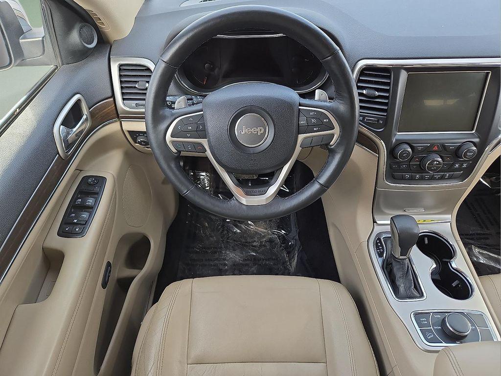 used 2016 Jeep Grand Cherokee car, priced at $11,977