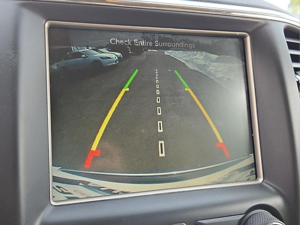 used 2016 Jeep Grand Cherokee car, priced at $11,977