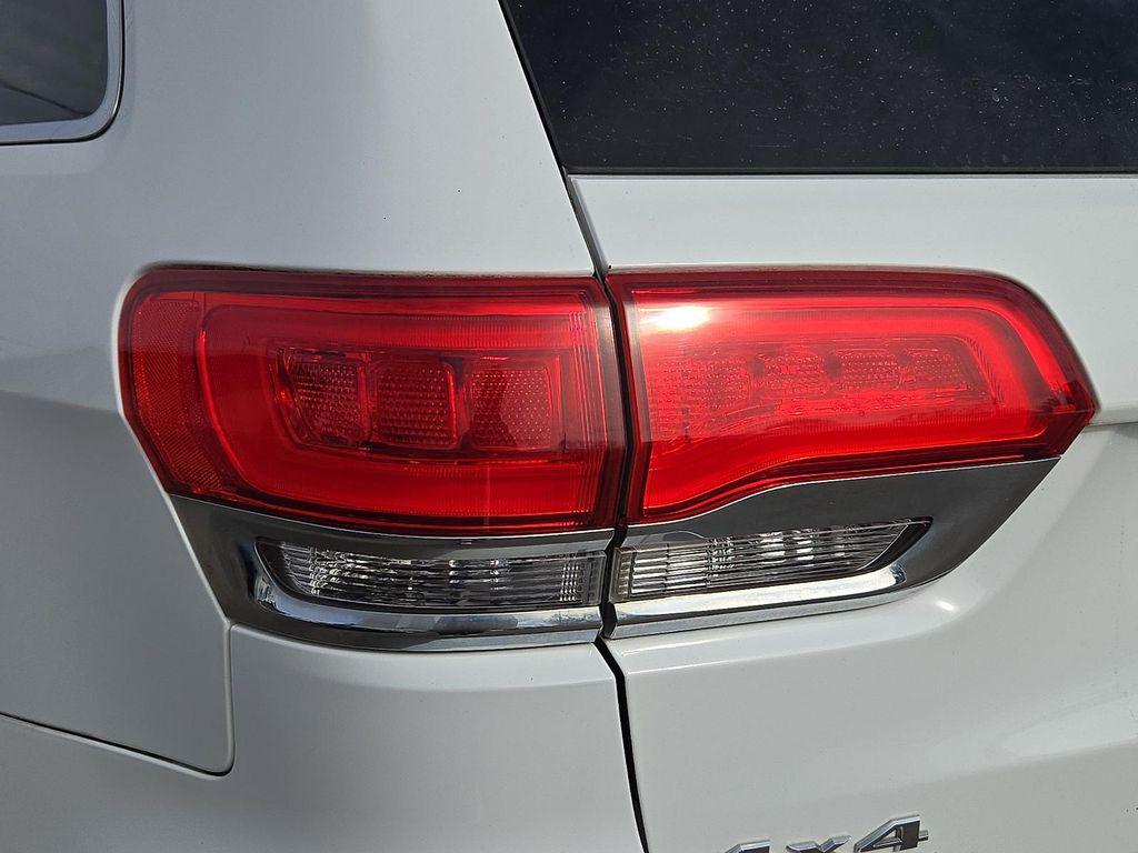 used 2016 Jeep Grand Cherokee car, priced at $11,977