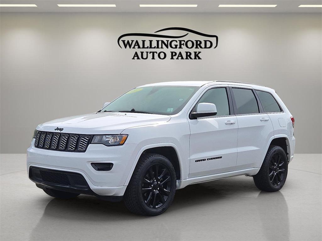 used 2017 Jeep Grand Cherokee car, priced at $13,477
