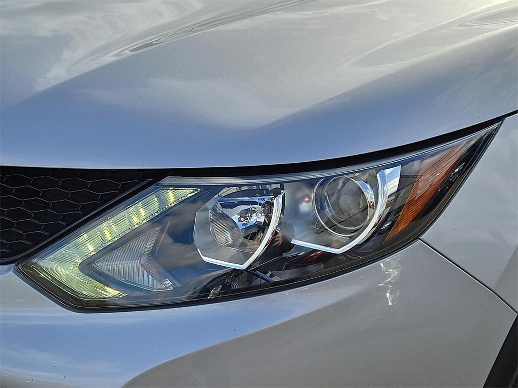 used 2018 Nissan Rogue Sport car, priced at $14,977