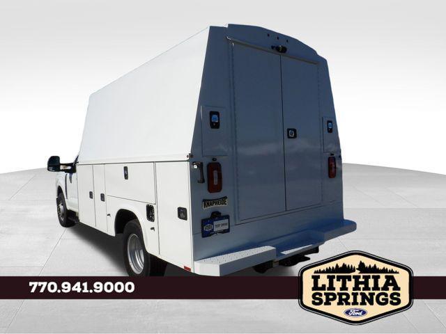 new 2025 Ford F-350 car, priced at $77,695