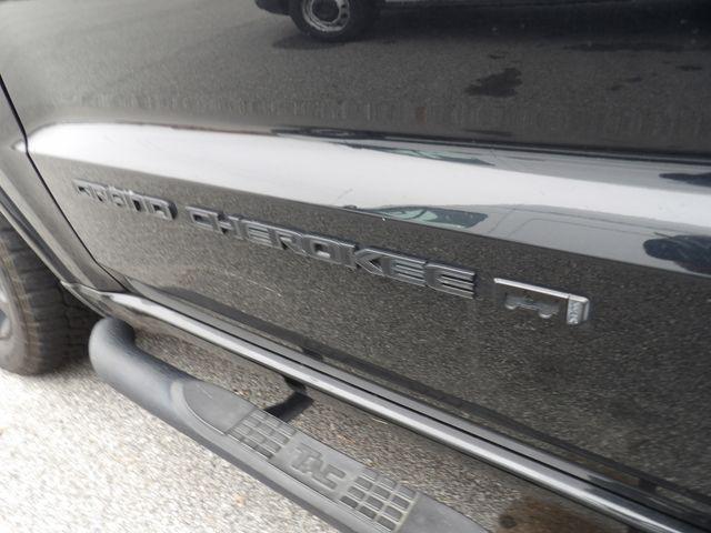 used 2022 Jeep Grand Cherokee car, priced at $23,950