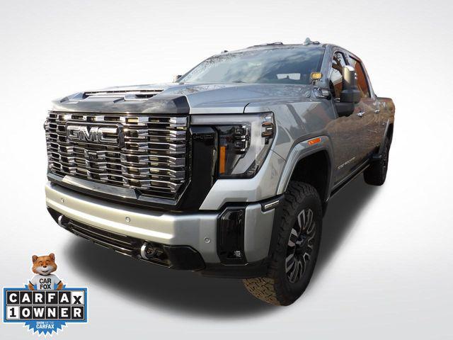 used 2025 GMC Sierra 2500 car, priced at $86,400