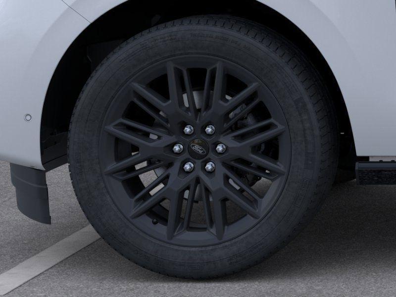 new 2026 Ford Expedition car, priced at $82,319