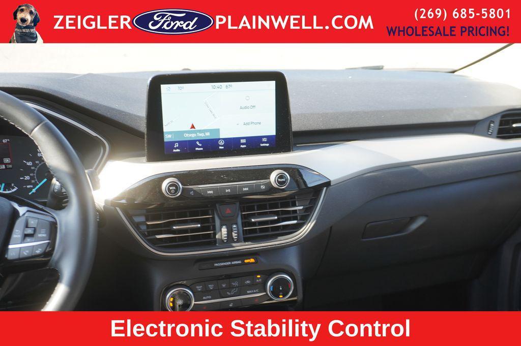 used 2022 Ford Escape car, priced at $16,333