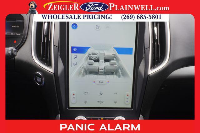 used 2022 Ford Edge car, priced at $15,555