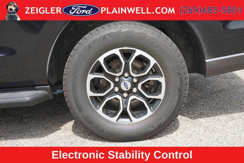 used 2024 Ford Expedition car, priced at $35,454