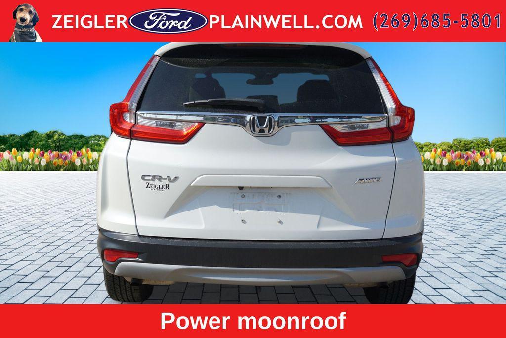used 2017 Honda CR-V car
