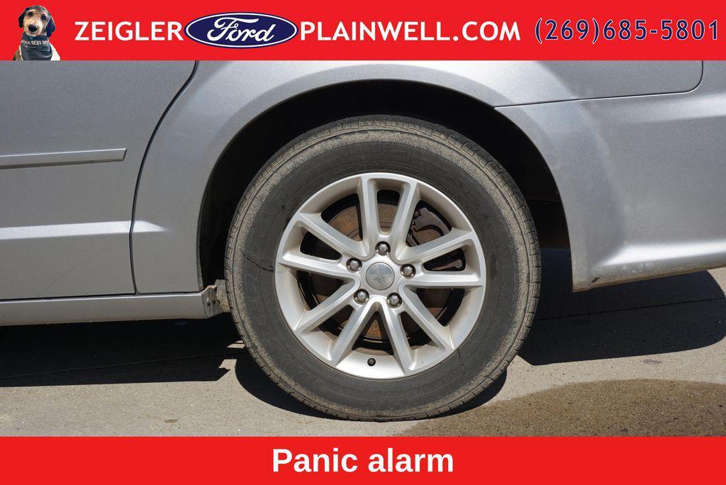 used 2016 Dodge Grand Caravan car, priced at $10,859