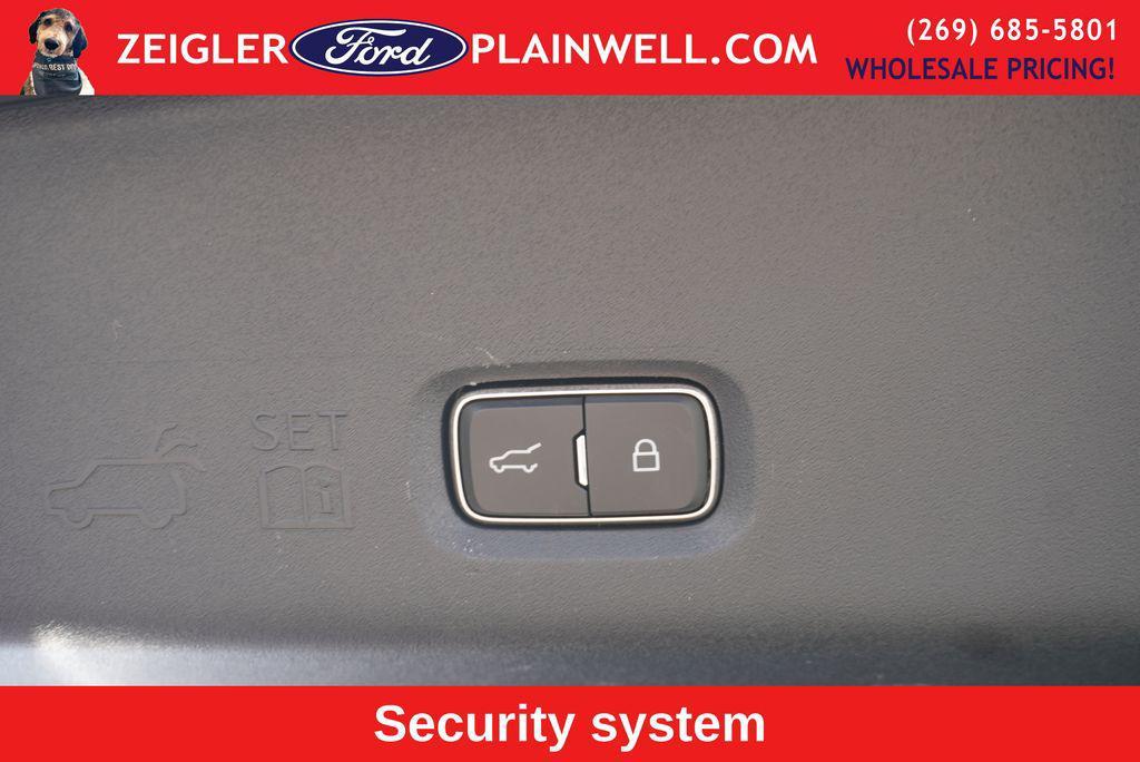 used 2025 Ford Expedition Max car, priced at $66,300