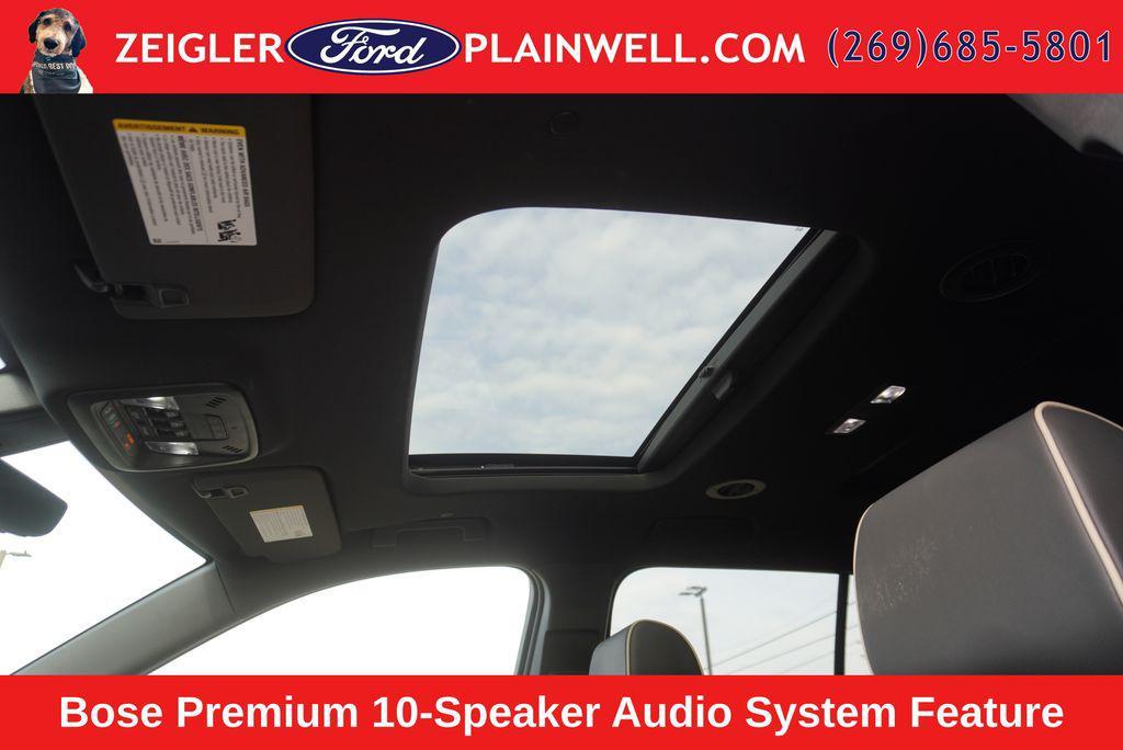 used 2024 Chevrolet Traverse car, priced at $41,404